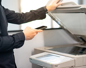 Printing from a cell phone with Mobile printing at Jacksonville Public Library