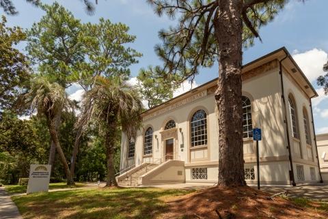 Willow Branch exterior